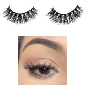 Adore Glamour 3D Mink Eye Lashes “Luz”